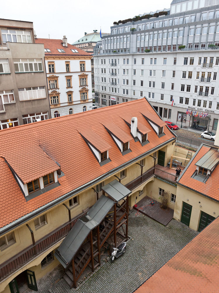 Oasis Prague Apartments Exterior photo